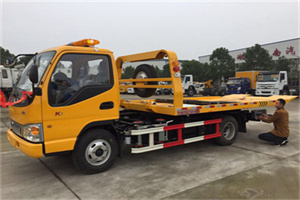 中原区哪里有拖车服务