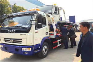 中原区汽车道路救援拖车价格